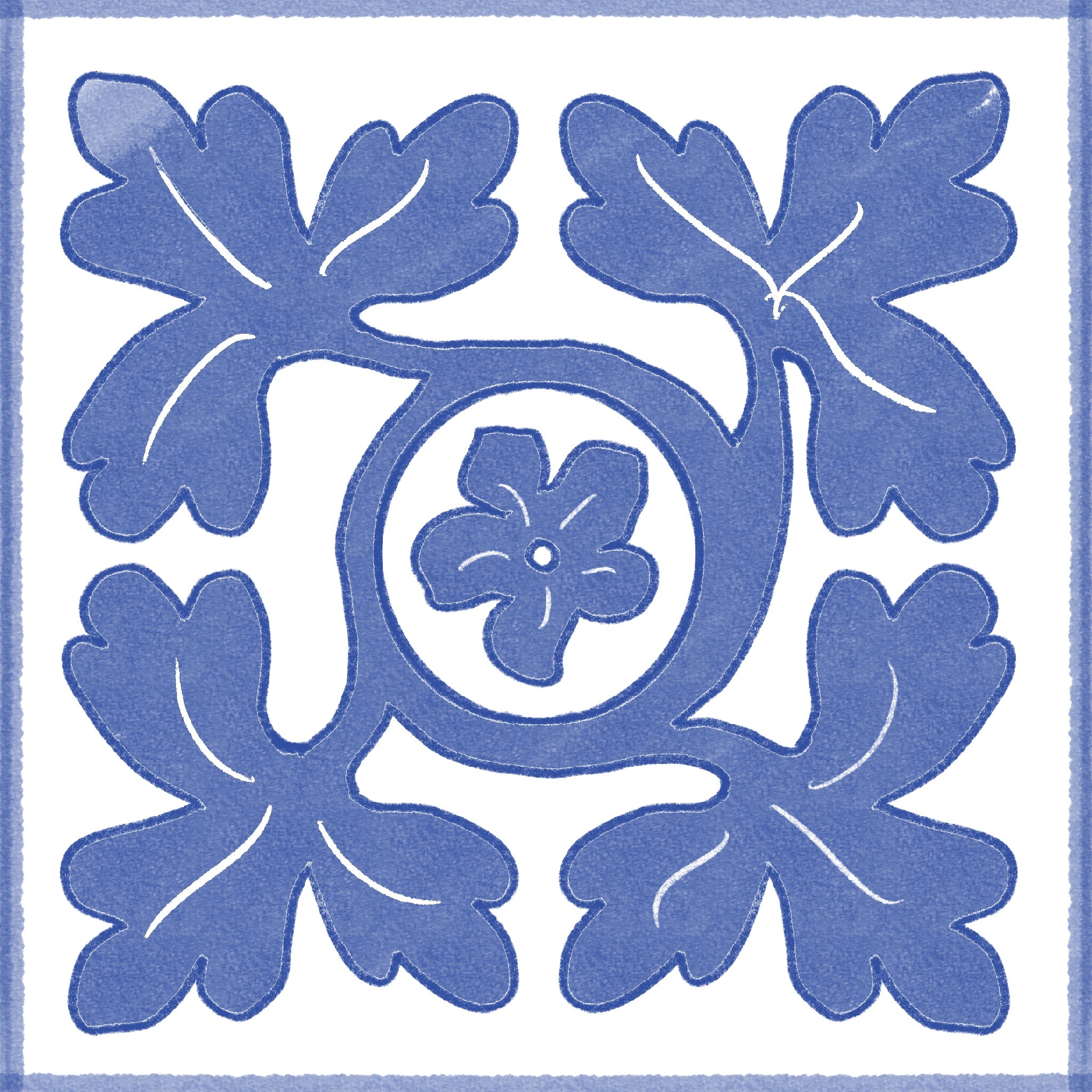 Azulejo Trébol medieval con diseño de inspiración gótica en azul cobalto, pintado a mano.