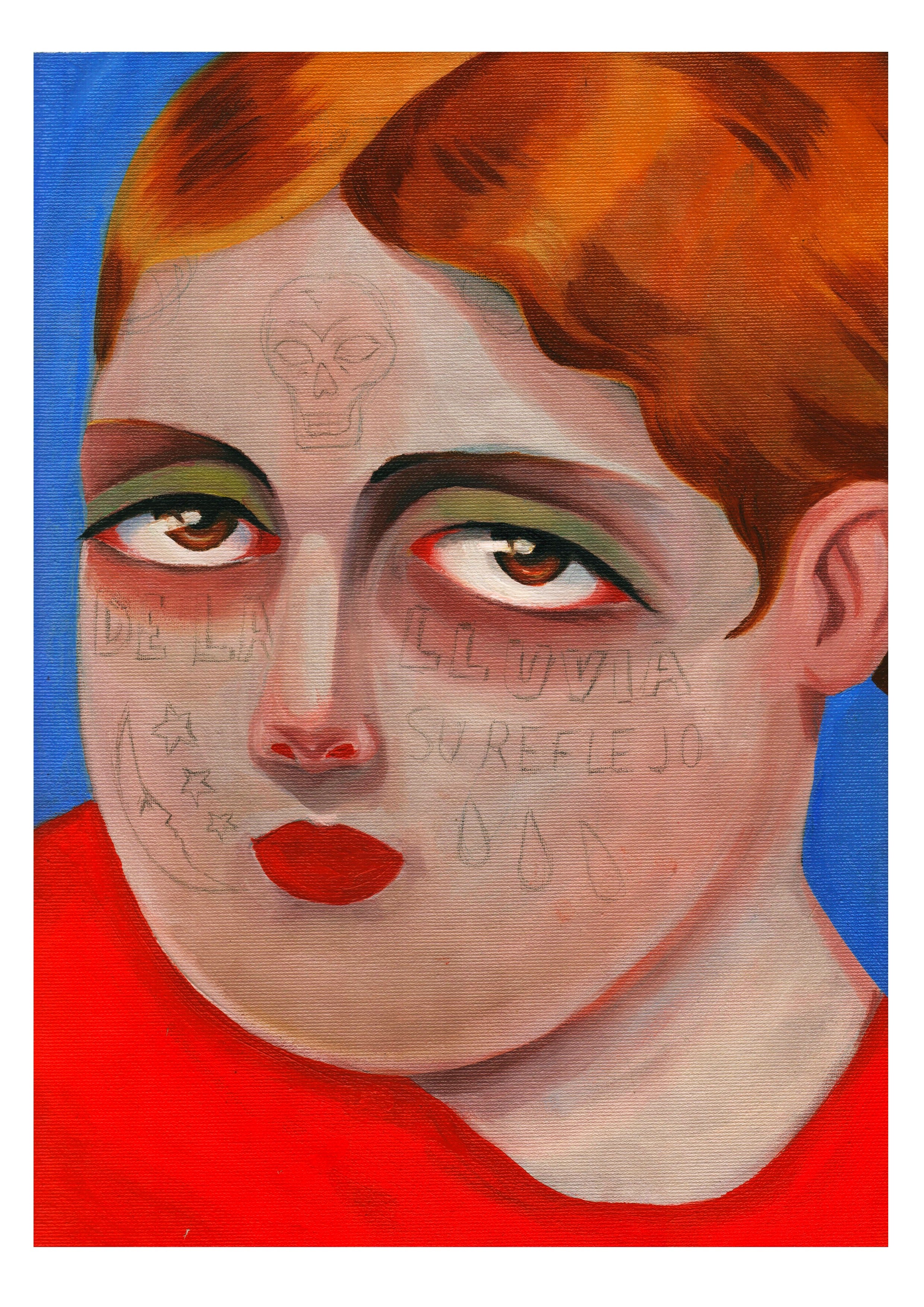 Pintura al óleo vertical que muestra el rostro de una mujer con una calavera en la frente y la frase "de la lluvia su reflejo" escrita en la cara, titulada "Un reflejo" de Marta Araujo.